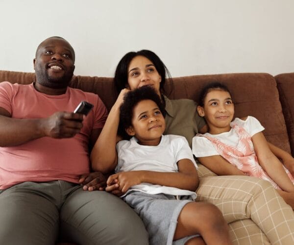 Papa en Streaming : Suggestions pour les Familles