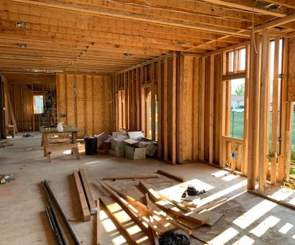 L’importance de l’entretien régulier à la maison